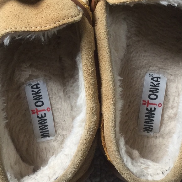 Minnetonka Men’s moccasins - Picture 4 of 5